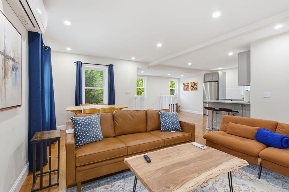 Living room 2