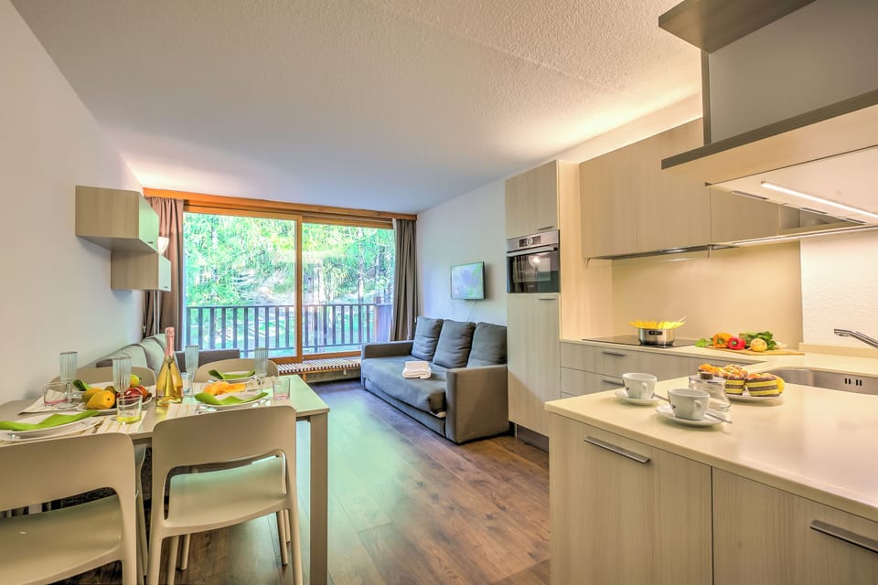 Living and dining room