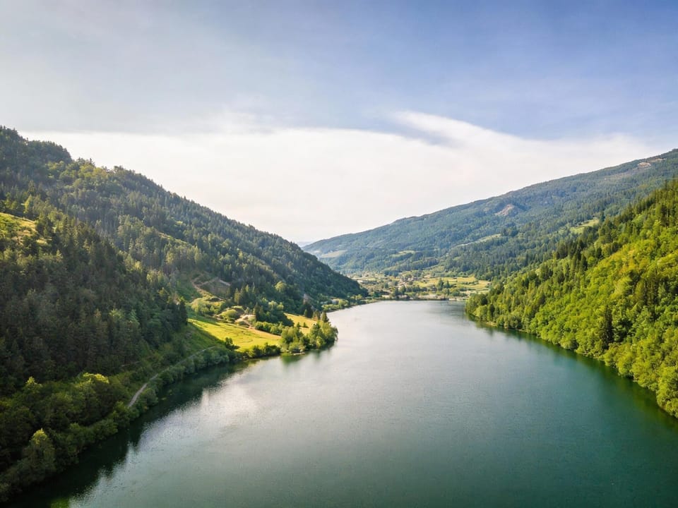 Region [summer] (>5 km)