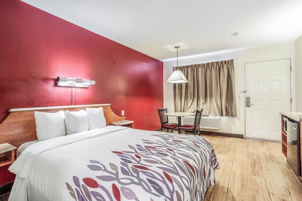 Bedroom. Interior and views may vary based on location and availability.