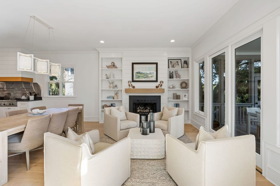 Sitting Area off Dining Area (Fireplace not available for guest use)