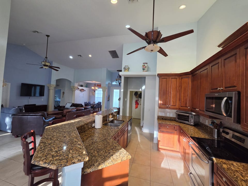 Private kitchen