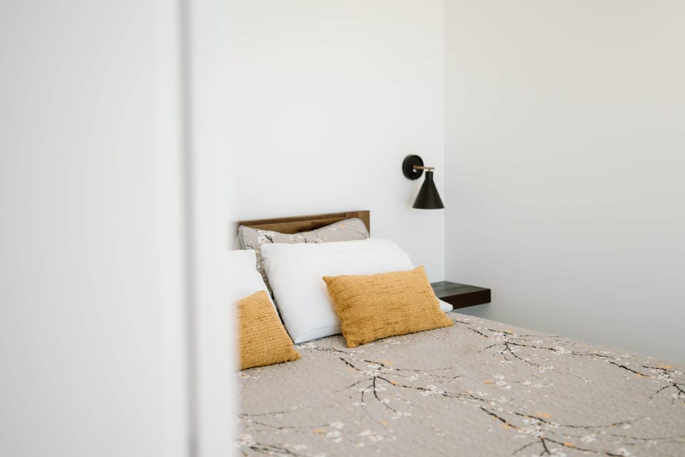 Queen Bed