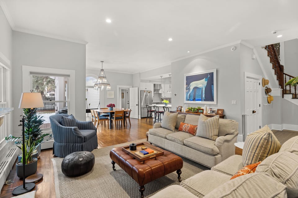 Living room.