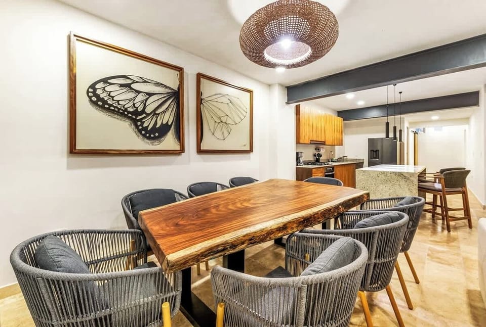 A large table in the dining area will allow you to spend magical moments in a very comfortable way.