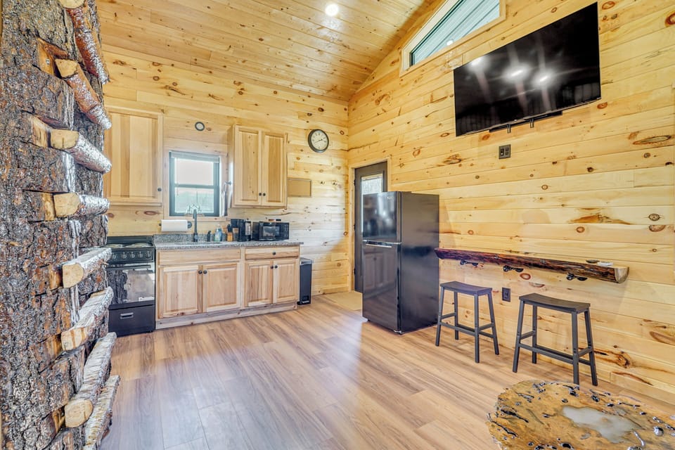 Kitchenette | 1st Floor