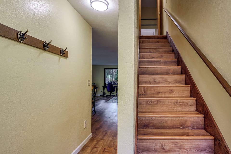 Stairs to 2nd Floor