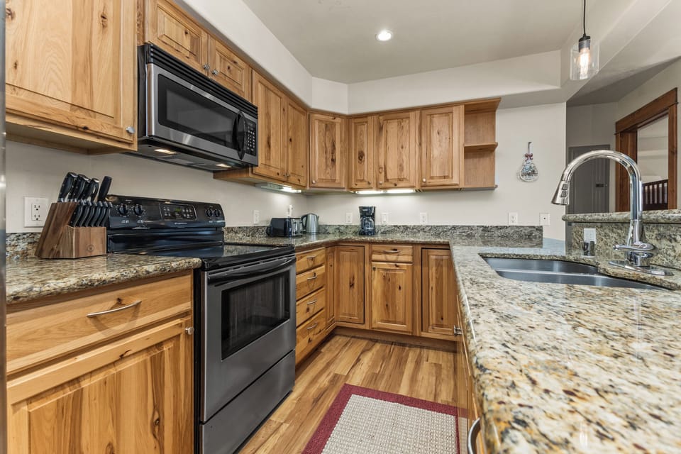 Kitchen | Stove