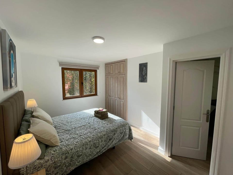 Bedroom 2 (3)