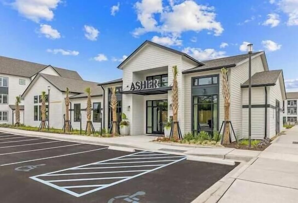 North Charleston 1 Bedroom