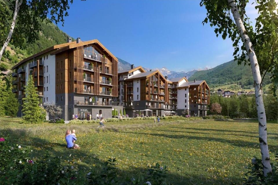 Holiday Home Exterior [summer]