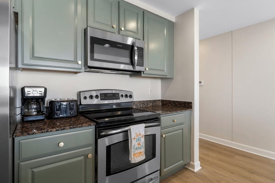 Fully equipped kitchen