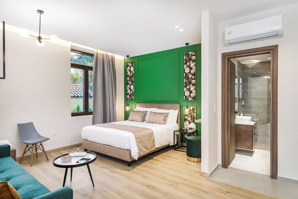 Cozy suite with a mountain view