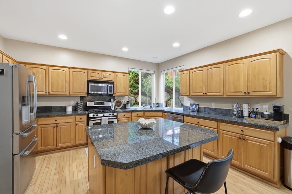 Indoors, Kitchen, Appliance, Microwave, Oven