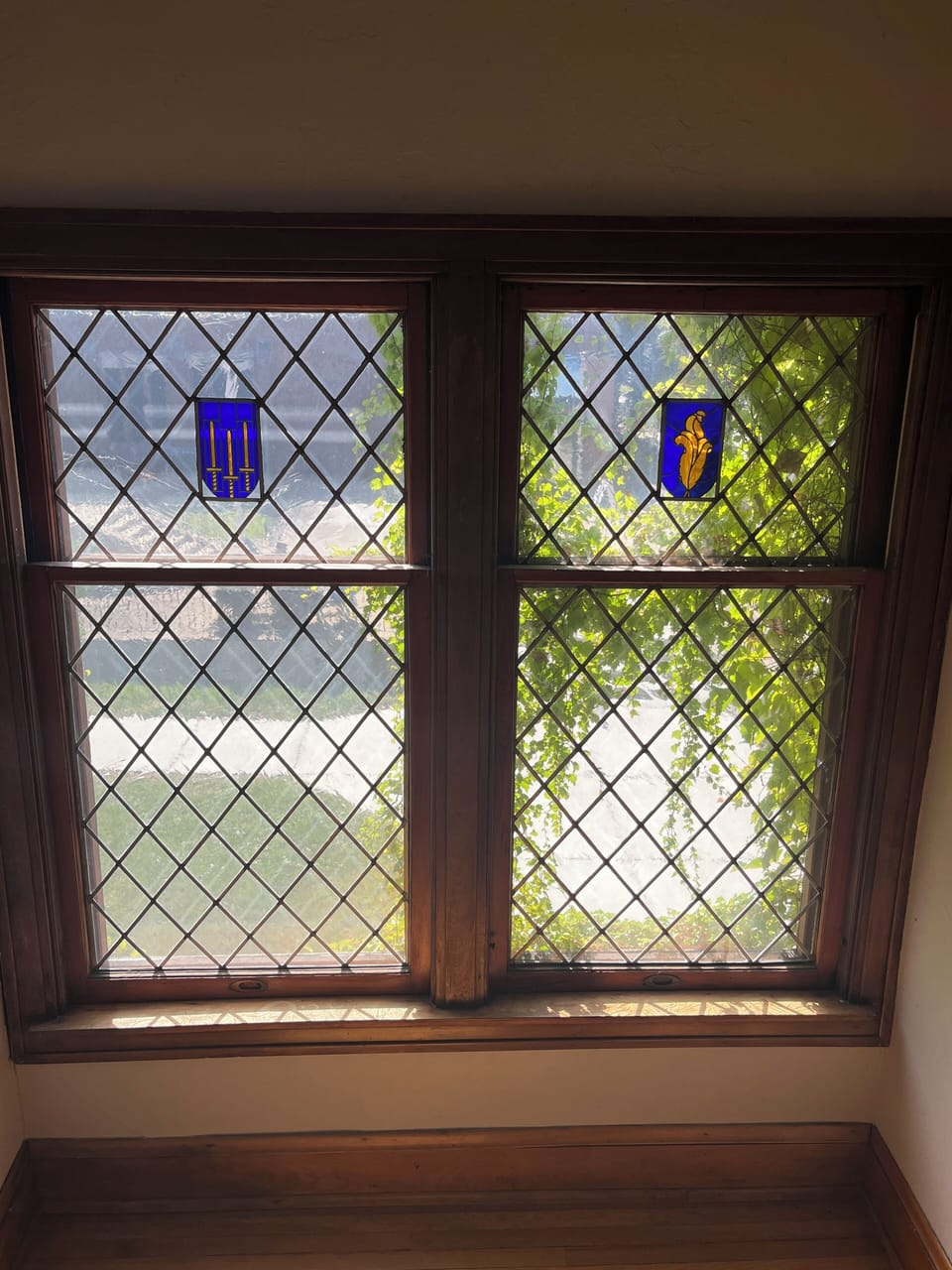 Beautiful leaded & stained glass windows on landing
