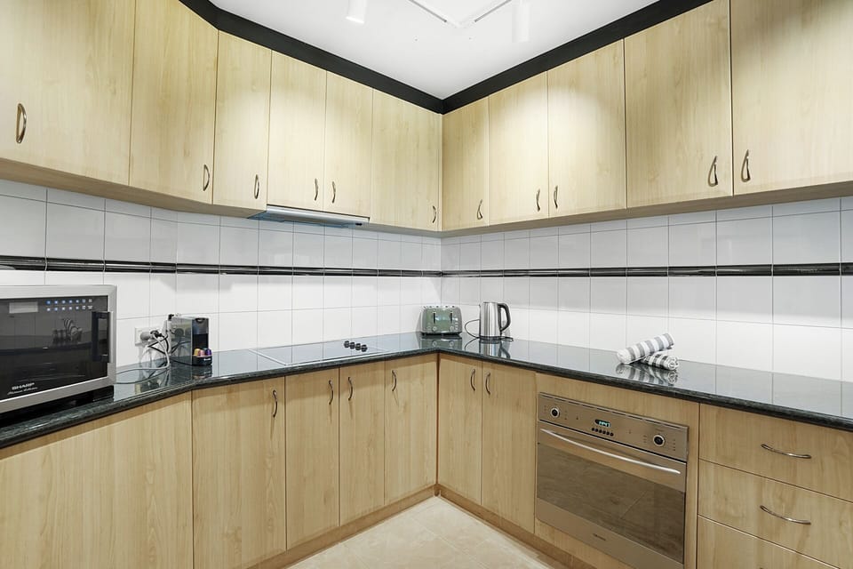 Spotless and fully equipped kitchen, ready for your stay.