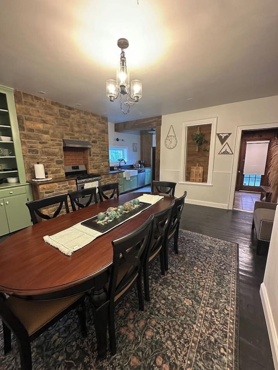 Seats 8 dining table