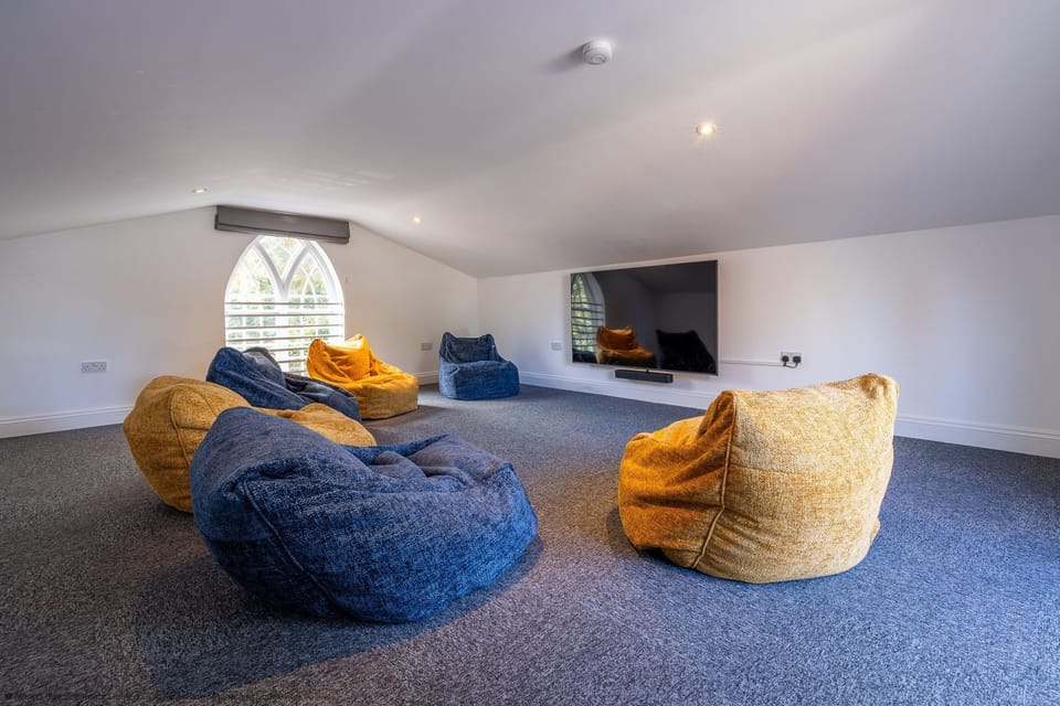 Childrens play room