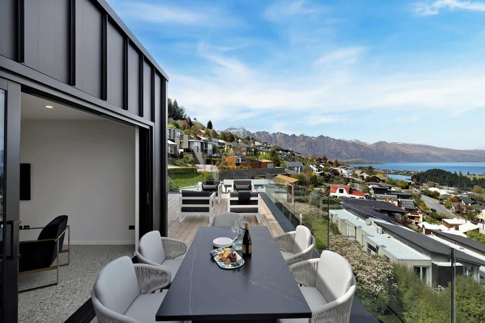 Outdoor dining space with uninterrupted mountain views