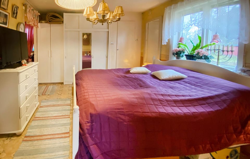 bed