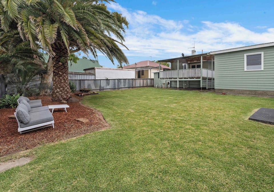The Cottage  |  Large Garden