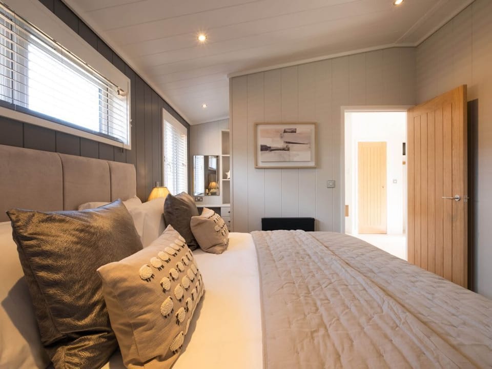 The Luxury Hideaway