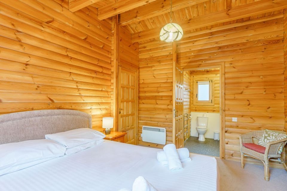 Maple Lodge