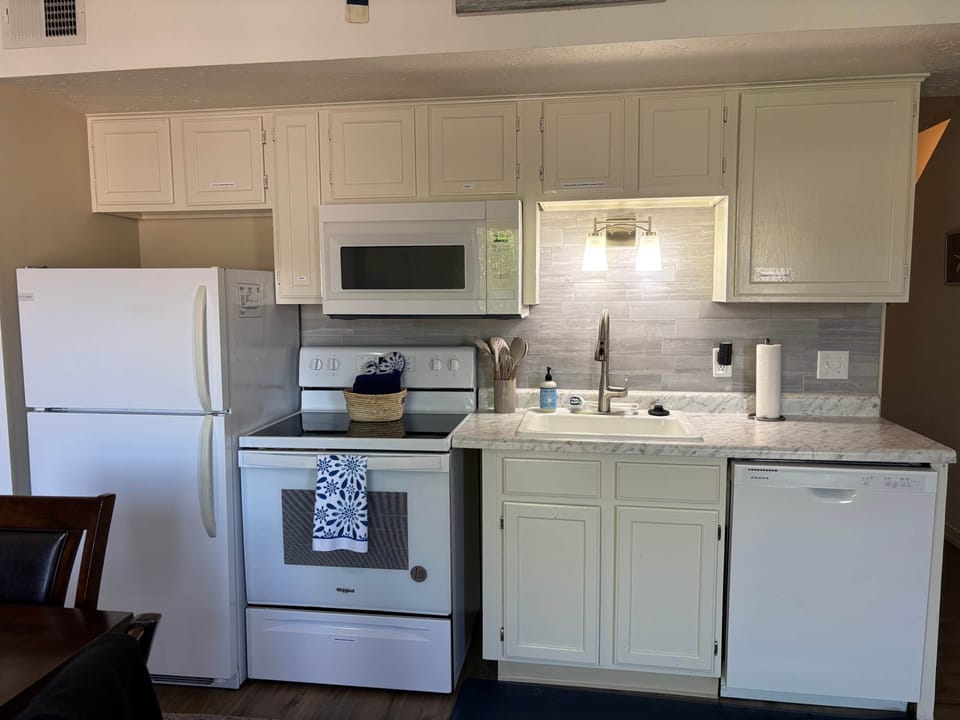 Fully-stocked kitchen