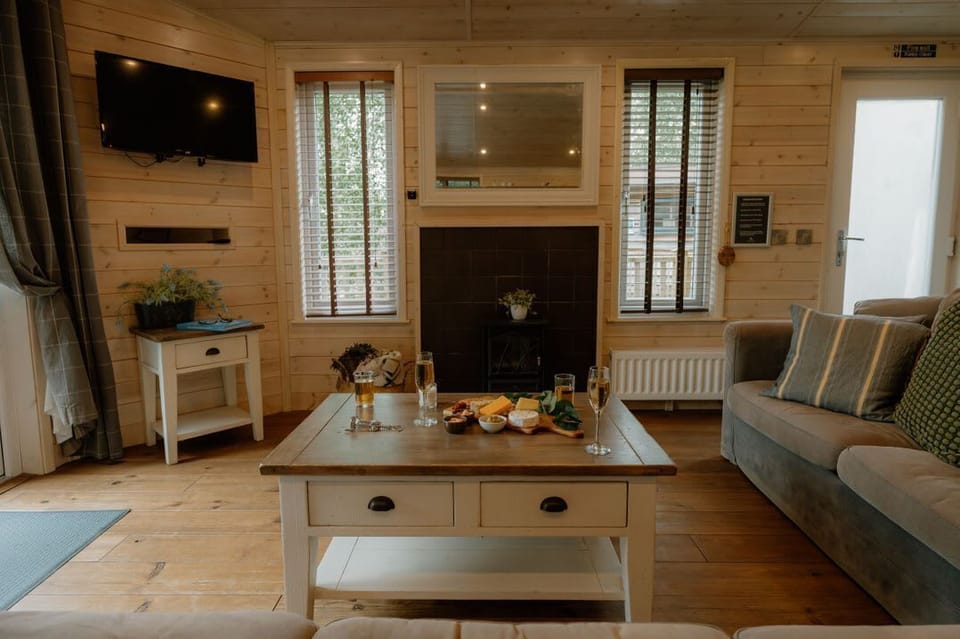 Spitfire Lodge