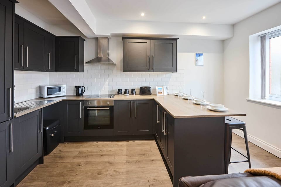 Tower Suite, Blackpool - Host & Stay
