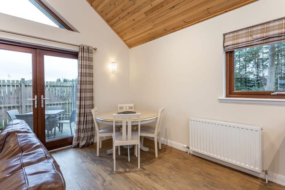 Raeburn Premier Spa