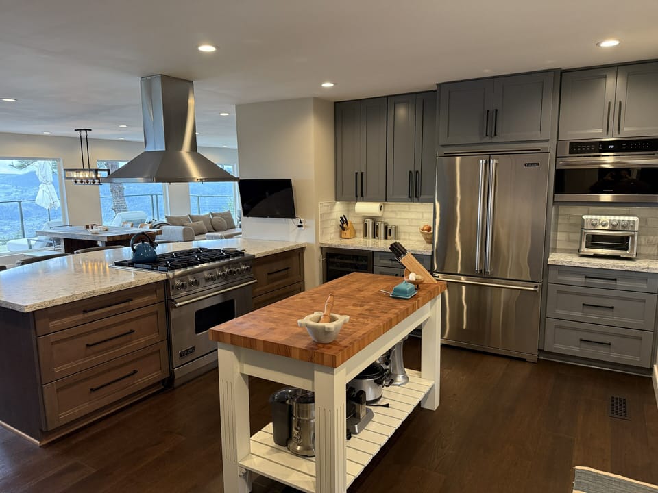 Well appointed chef's kitchen.