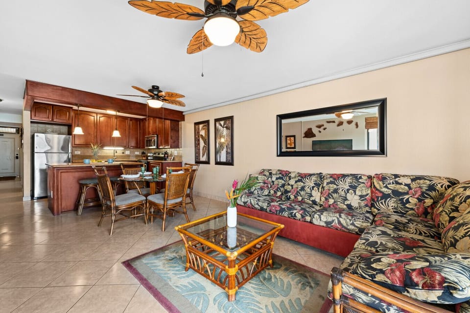 Spacious living area with Smart TV and direct access to your private lanai