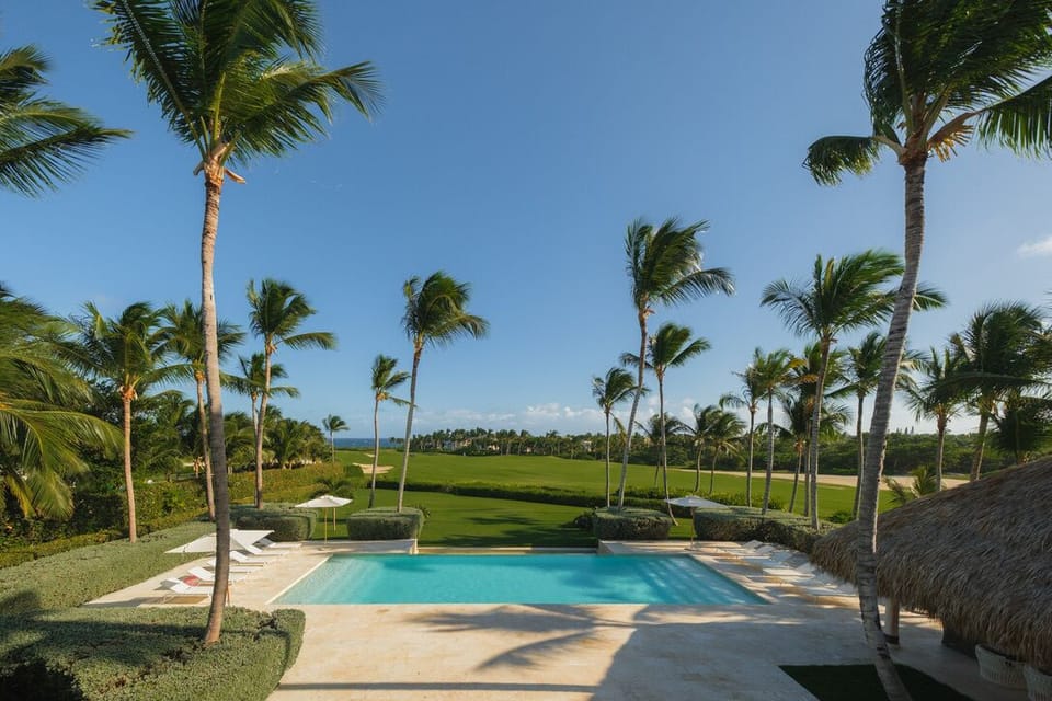 7BR Corales Golf-Front w/ Ocean View & Staff (7317)