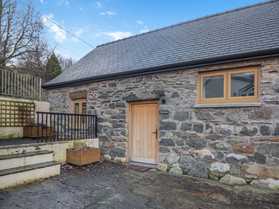 Exterior | The Aran - Tyn Y Ffordd Cottages, Rhyd Uchaf Nr Bala
