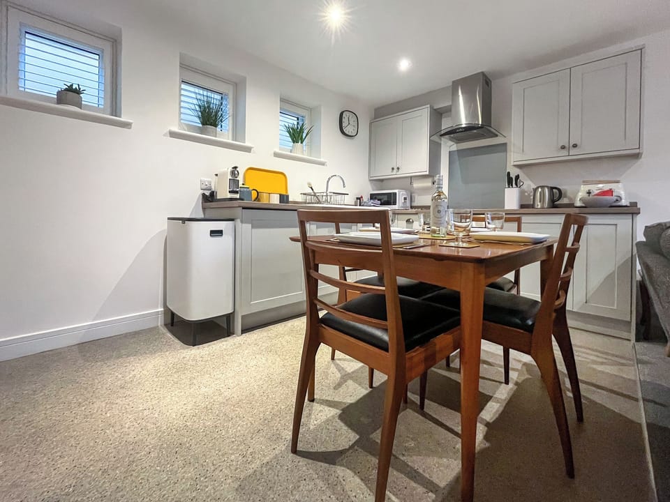 Kitchen/diner | Retro Retreat, Whitby