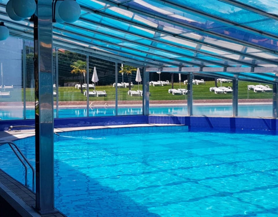 Holiday Home Swimming Pool