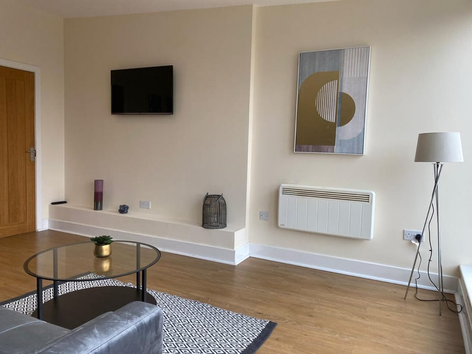 Living Room / Lounge