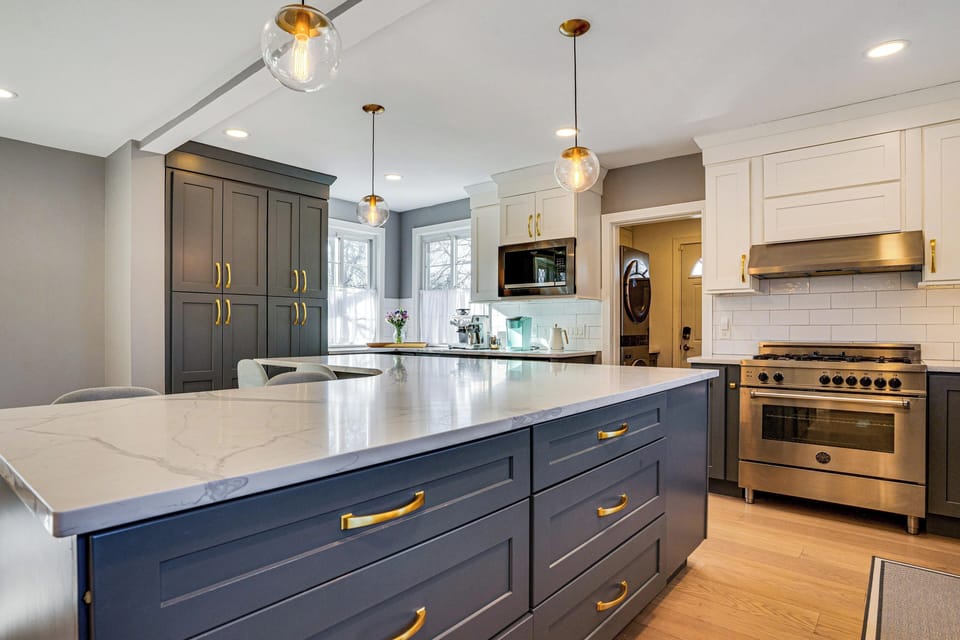 Kitchen | Coffee Maker | Dishwasher | 1st Floor