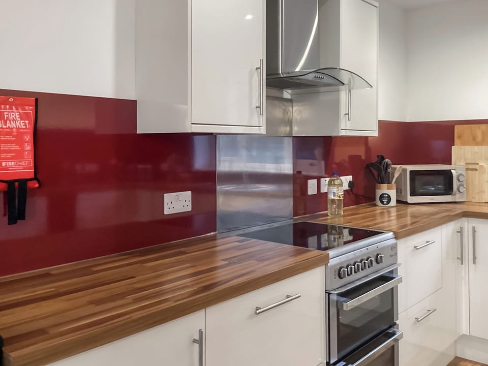 Kitchen | Shedfield Cottage, Drumnadrochit