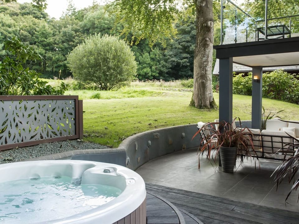 St Austell Lodge Spa