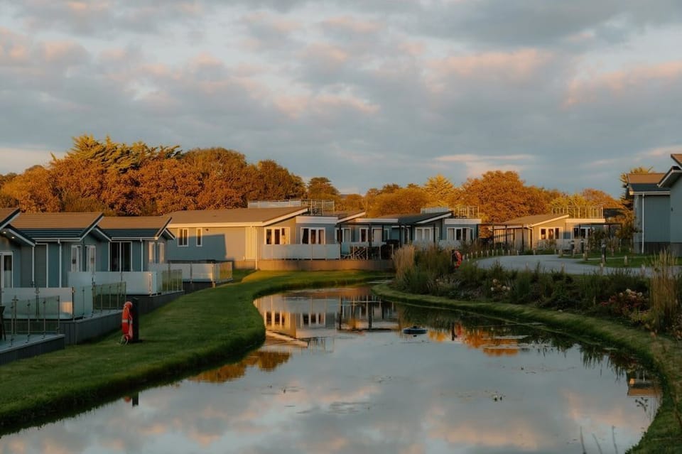 Sennen 3 Spa Roof Terrace (Pet)