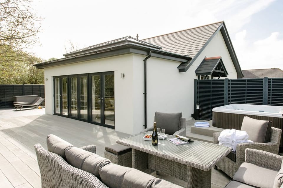 Cornish Lodge Spa
