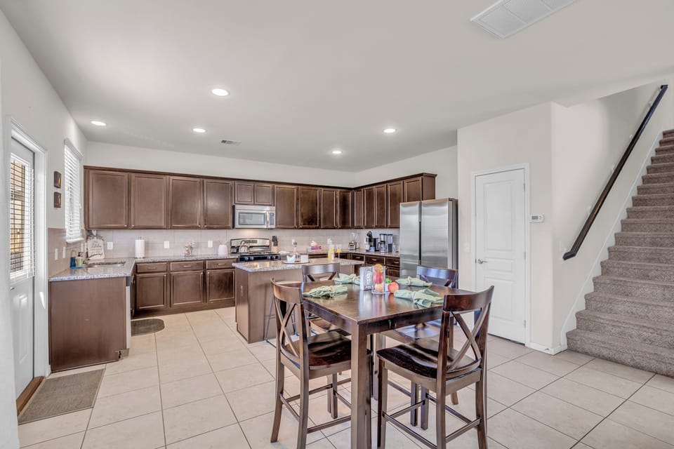 Kitchen area with seating for 6.