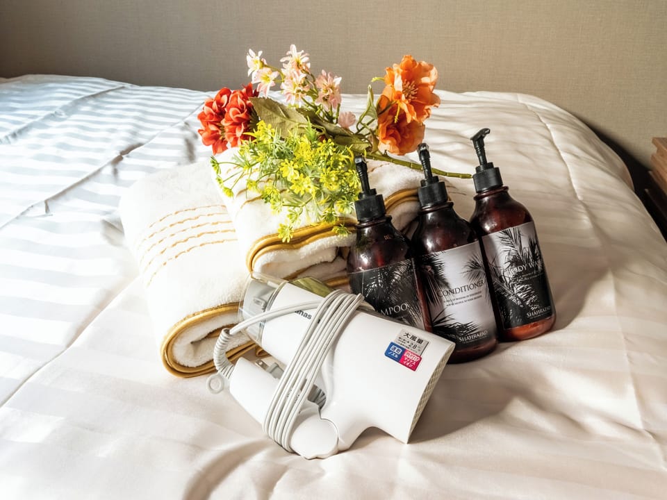 Bathroom amenities