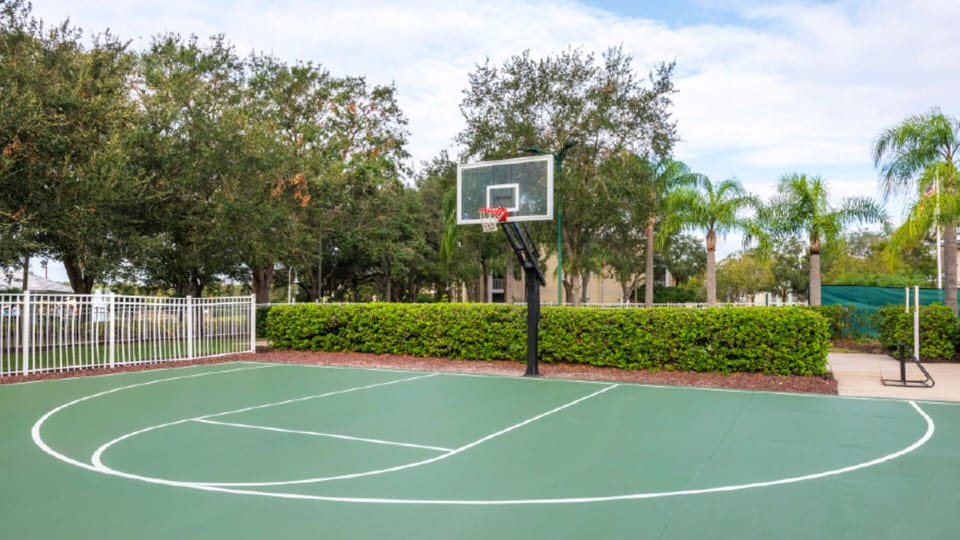 Sport court