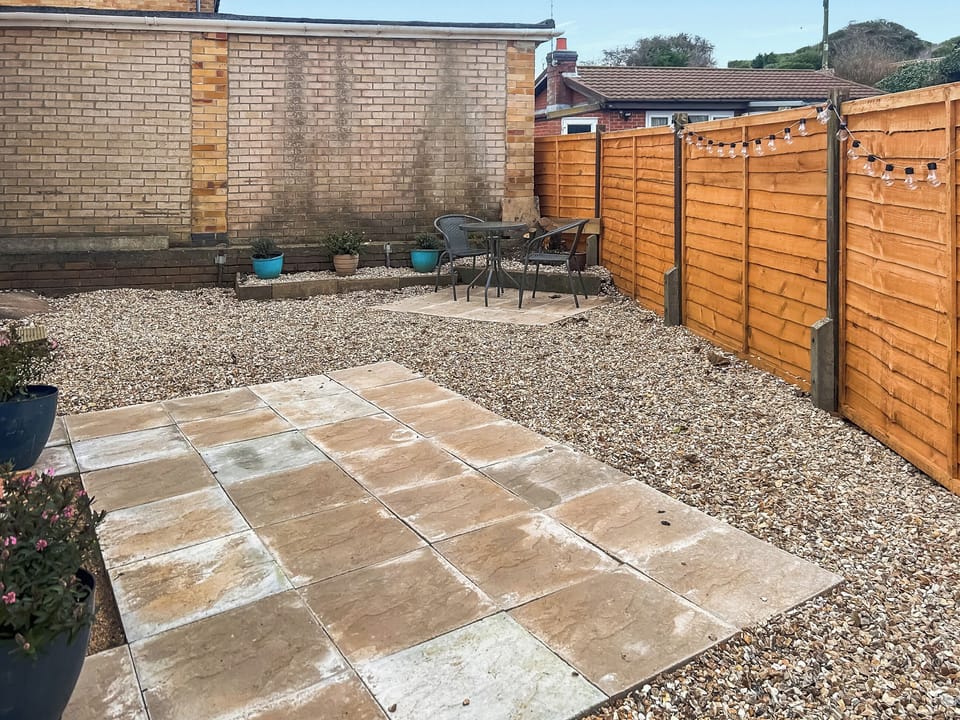 Outdoor | Chapel Sands House, Chapel St. Leonards