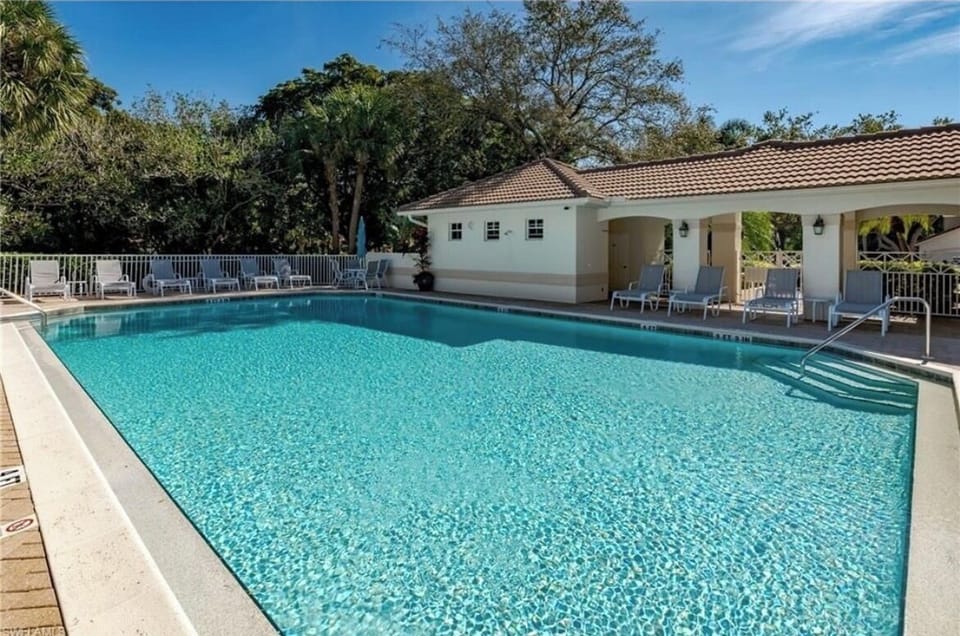 Private Neighborhood Heated Pool. 