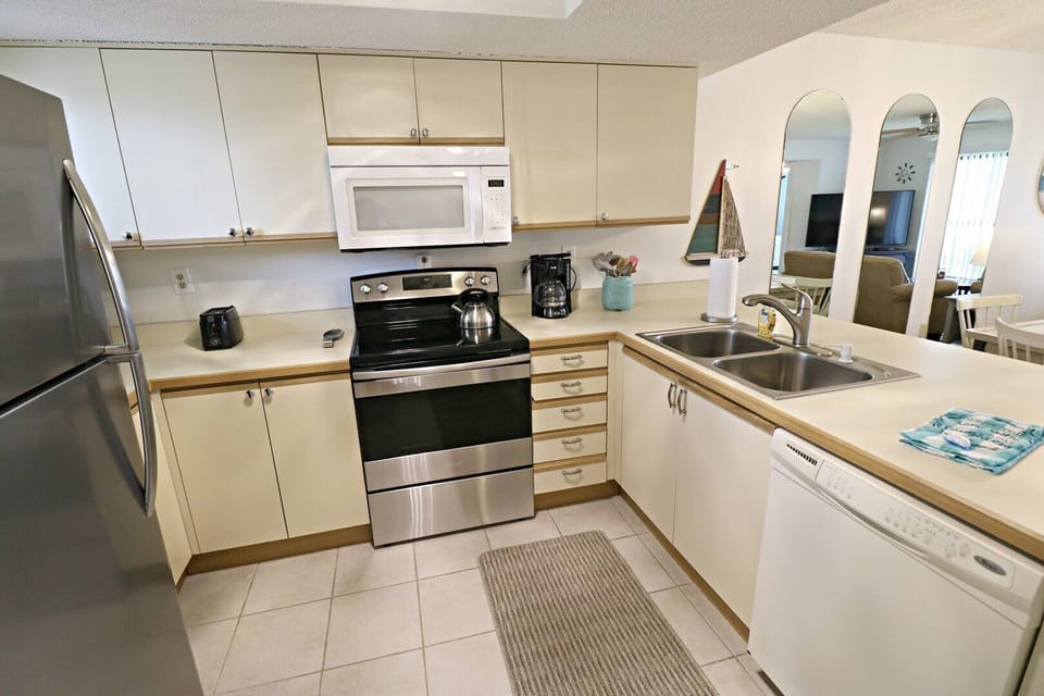 St Augustine Beach Rentals Kitchen