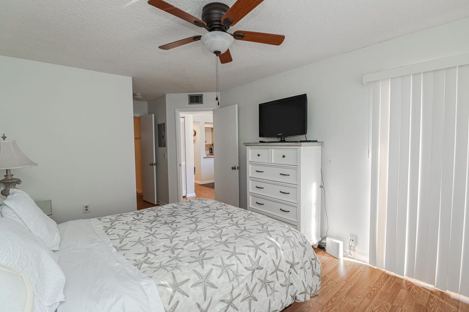 St. Augustine Beach Rentals Bedroom
